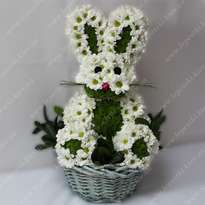 Іграшка з квітів "Задоволений заєць"