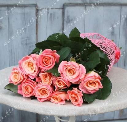 Bouquet of 11 pink roses (h 80)