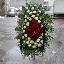 Funeral wreath number 25