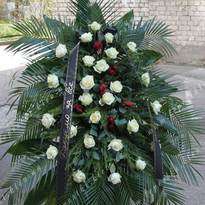 Funeral wreath number 28