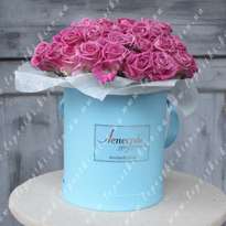 Большая шляпная коробка из 51 розовой розы (h35)