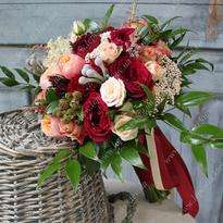 Marsala brides bouquet