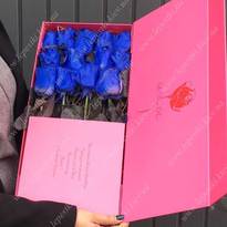 Синяя роза в коробке