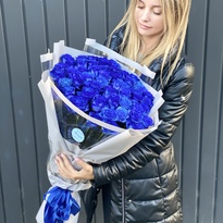 Букет из 49 синих роз
