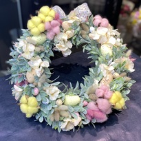 Wreath with cotton