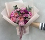Bouquet with roses and carnations