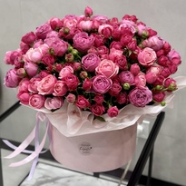 Large box of mixed roses