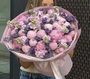 Букет из пионов, маттиолы и лаванды